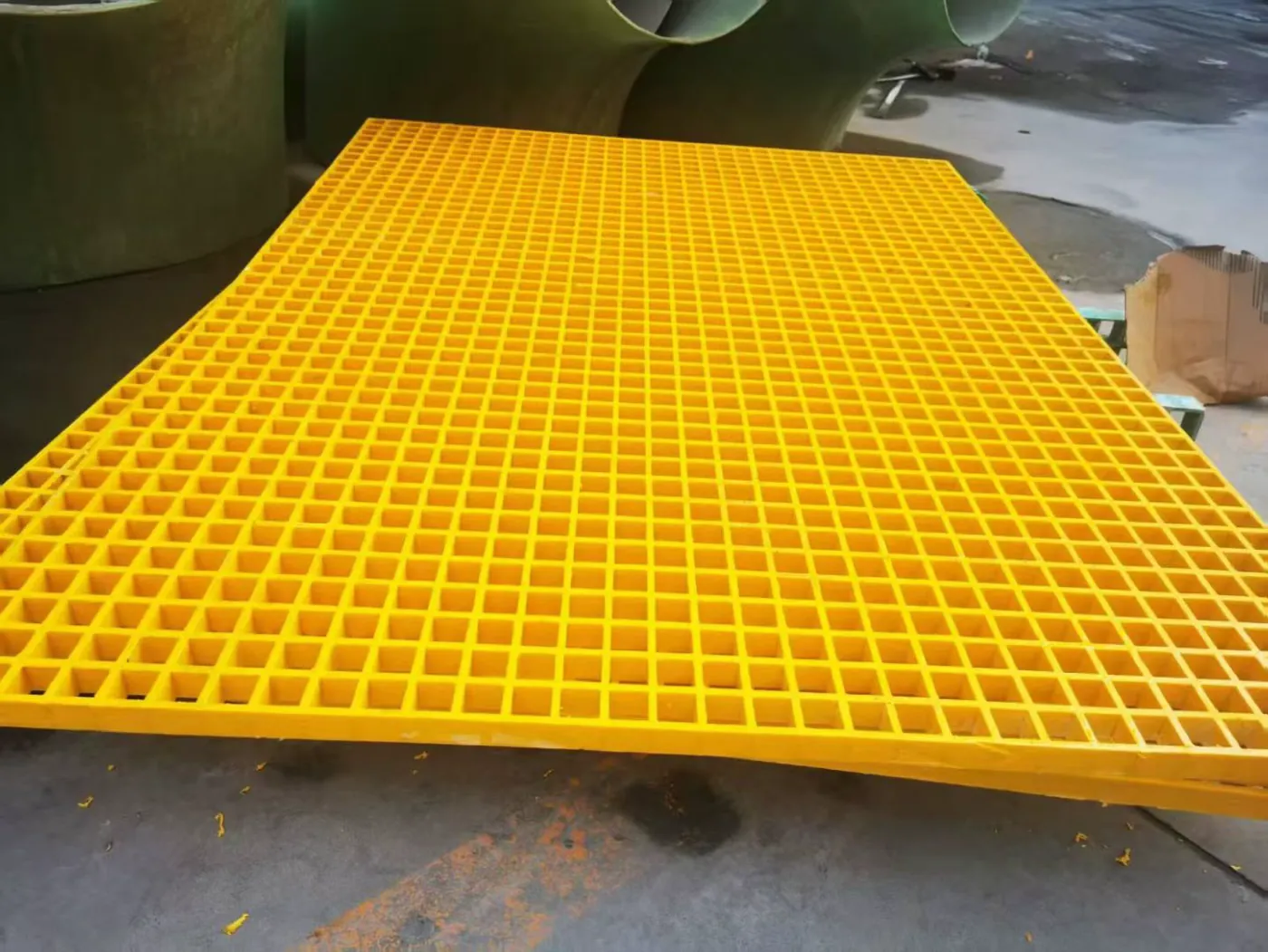 Green FRP molded grating with checker plate